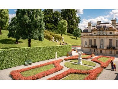 21518  Høj Grøn hæk