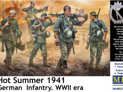 35249  Hot Summer 1941 - German Infantry (5 Figures)